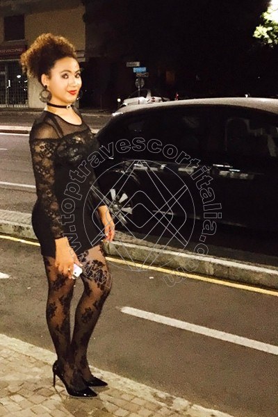 Foto 5 di Evelyn Zaffiro travescort Prato