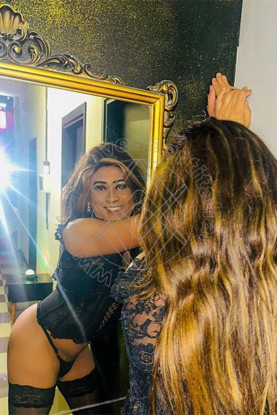 Foto 10 di Jasmine Trasgressiva travescort Trani