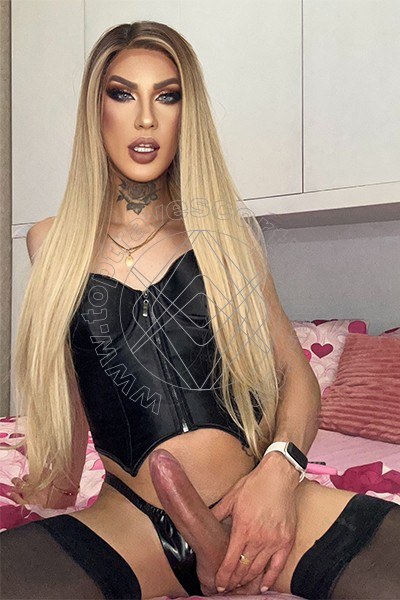 Foto hot 10 di Dafinny Doll travescort Roma