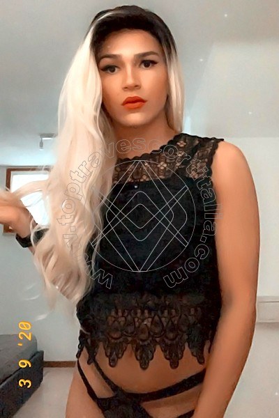 Foto 49 di Giulia Araujo travescort Torino