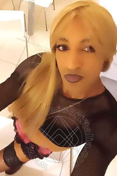 Foto selfie 15 di Michy Blond travescort Verona