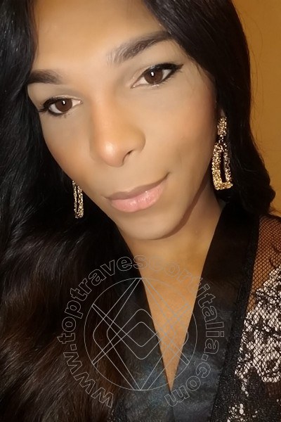 Foto selfie 2 di Thais Melo travescort Roma