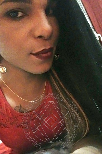 Foto selfie 158 di Thais Melo travescort Roma