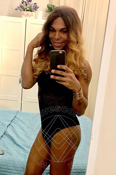 Foto selfie 176 di Thais Melo travescort Roma