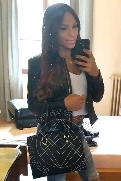 Foto selfie 44 di Thais Melo travescort Roma