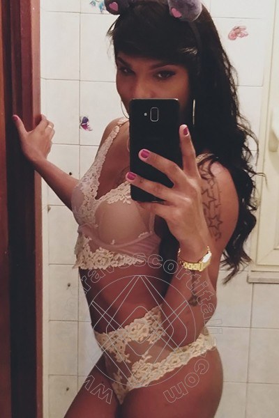 Foto selfie 23 di Thais Melo travescort Roma