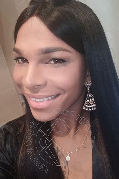 Foto selfie 59 di Thais Melo travescort Roma