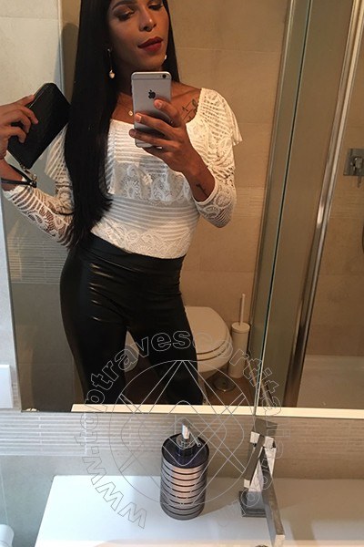 Foto selfie 131 di Thais Melo travescort Roma