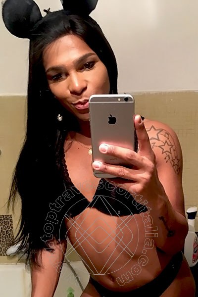 Foto selfie 116 di Thais Melo travescort Roma
