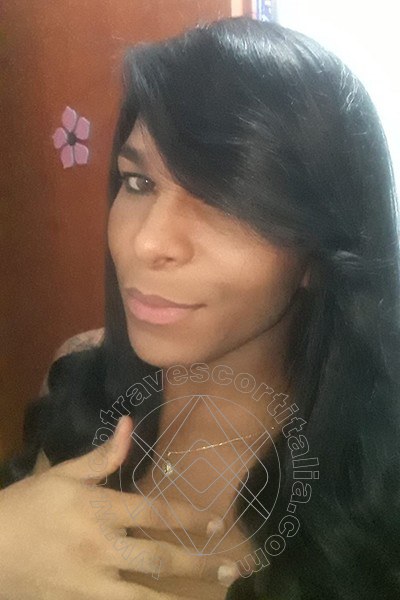 Foto selfie 82 di Thais Melo travescort Roma
