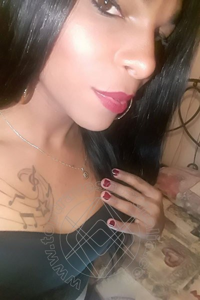 Foto selfie 98 di Thais Melo travescort Roma