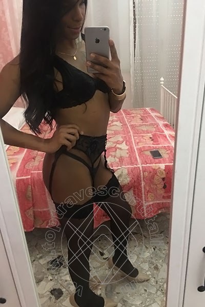 Foto selfie 108 di Thais Melo travescort Roma