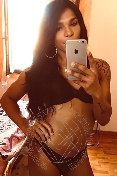 Foto selfie 111 di Thais Melo travescort Roma