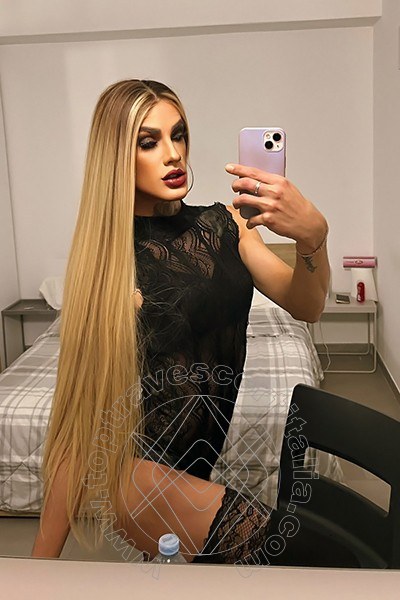 Foto selfie 36 di Dafinny Doll travescort Roma