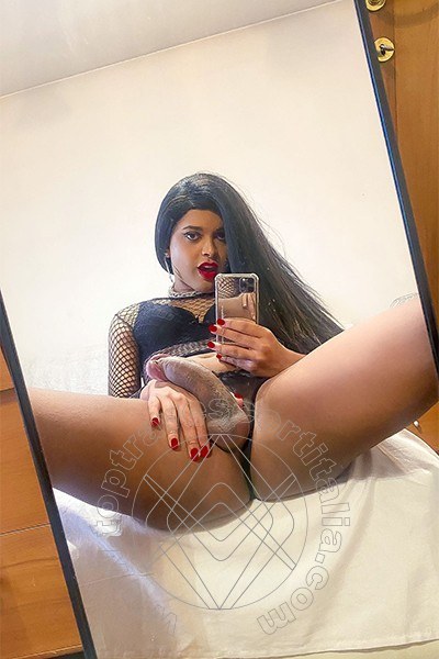 Foto selfie hot 6 di Melissa Gold travescort Salvador Bahia