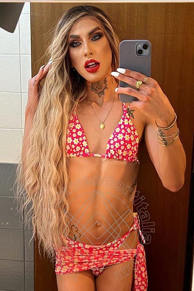 Foto selfie 23 di Dafinny Doll travescort Roma