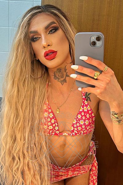 Foto selfie 29 di Dafinny Doll travescort Roma