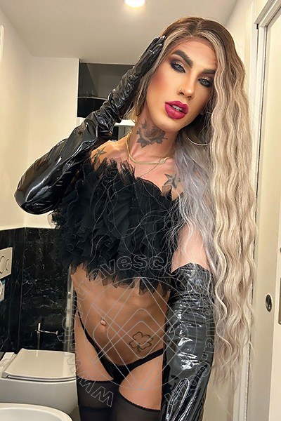 Foto selfie 15 di Dafinny Doll travescort Roma