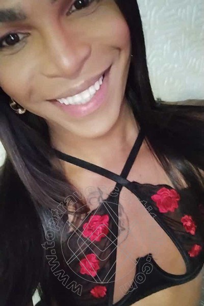 Foto selfie di Thais Melo travescort Roma