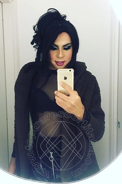 Foto selfie 1 di Camilla travescort Napoli