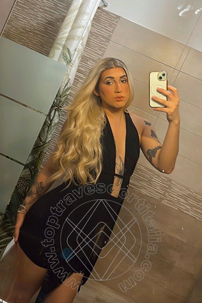 Foto selfie 7 di Sarah travescort Roma