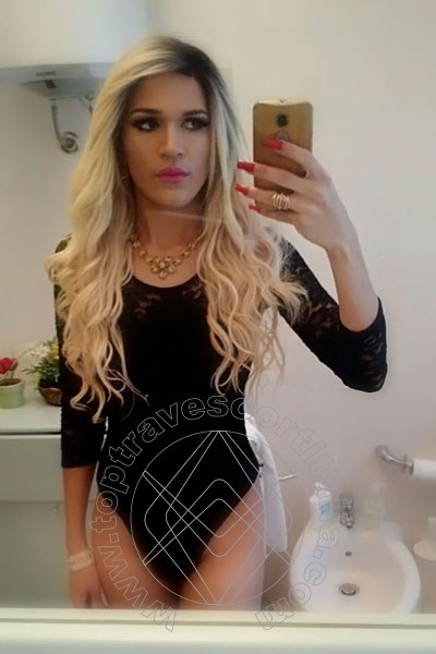 Foto selfie 57 di Giulia Araujo travescort Torino