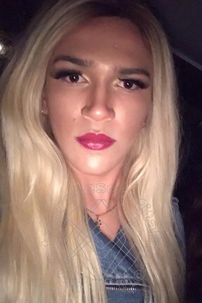 Foto selfie 65 di Giulia Araujo travescort Torino