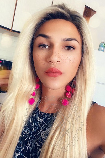 Foto selfie 64 di Giulia Araujo travescort Torino