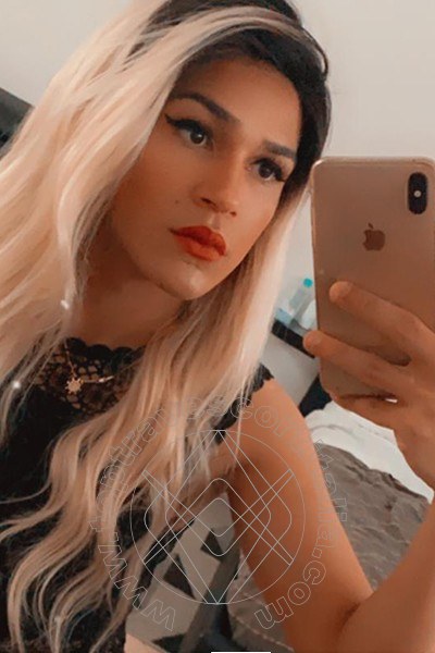 Foto selfie 56 di Giulia Araujo travescort Torino