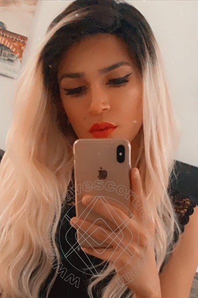 Foto selfie 53 di Giulia Araujo travescort Torino