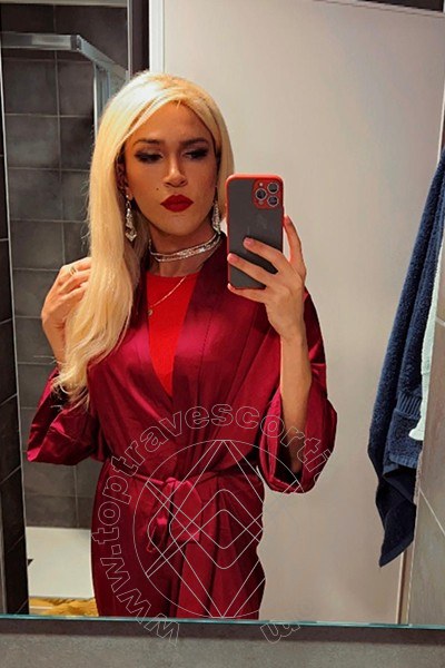 Foto selfie 29 di Giulia Araujo travescort Torino