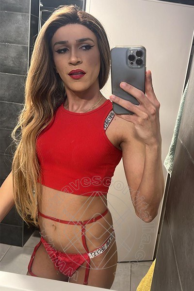 Foto selfie 10 di Giulia Araujo travescort Torino